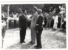 BOU SFER 06 JUILLET 1958 POSE DE LA PREMIERE PIERRE DU MONUMENT AUX MORTS 017